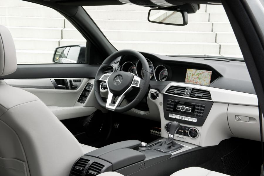  Mercedes-Benz C350 CDI Station Wagon 2011 года  (фото 5 из 21)